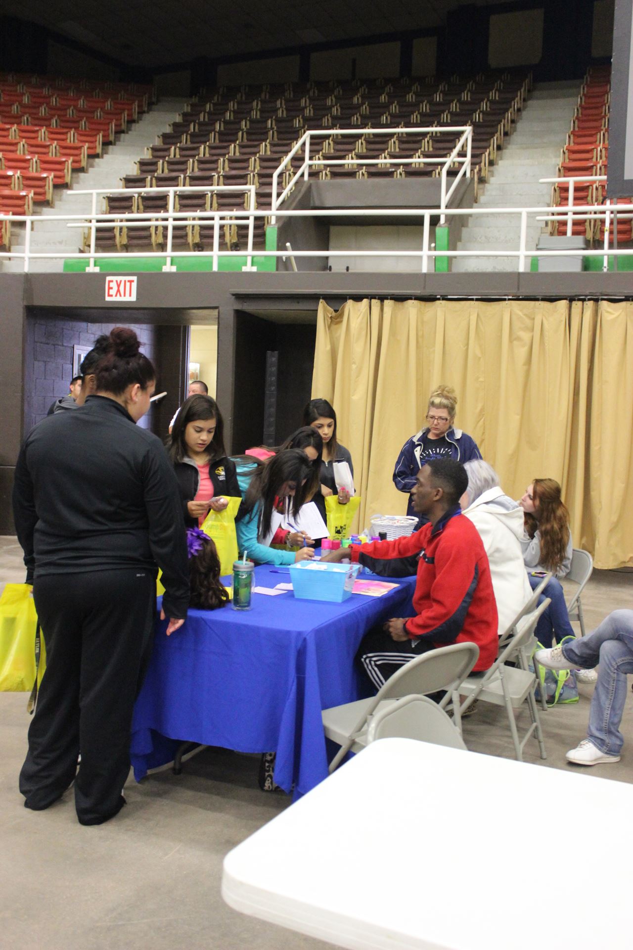Students get creative with hair paint.